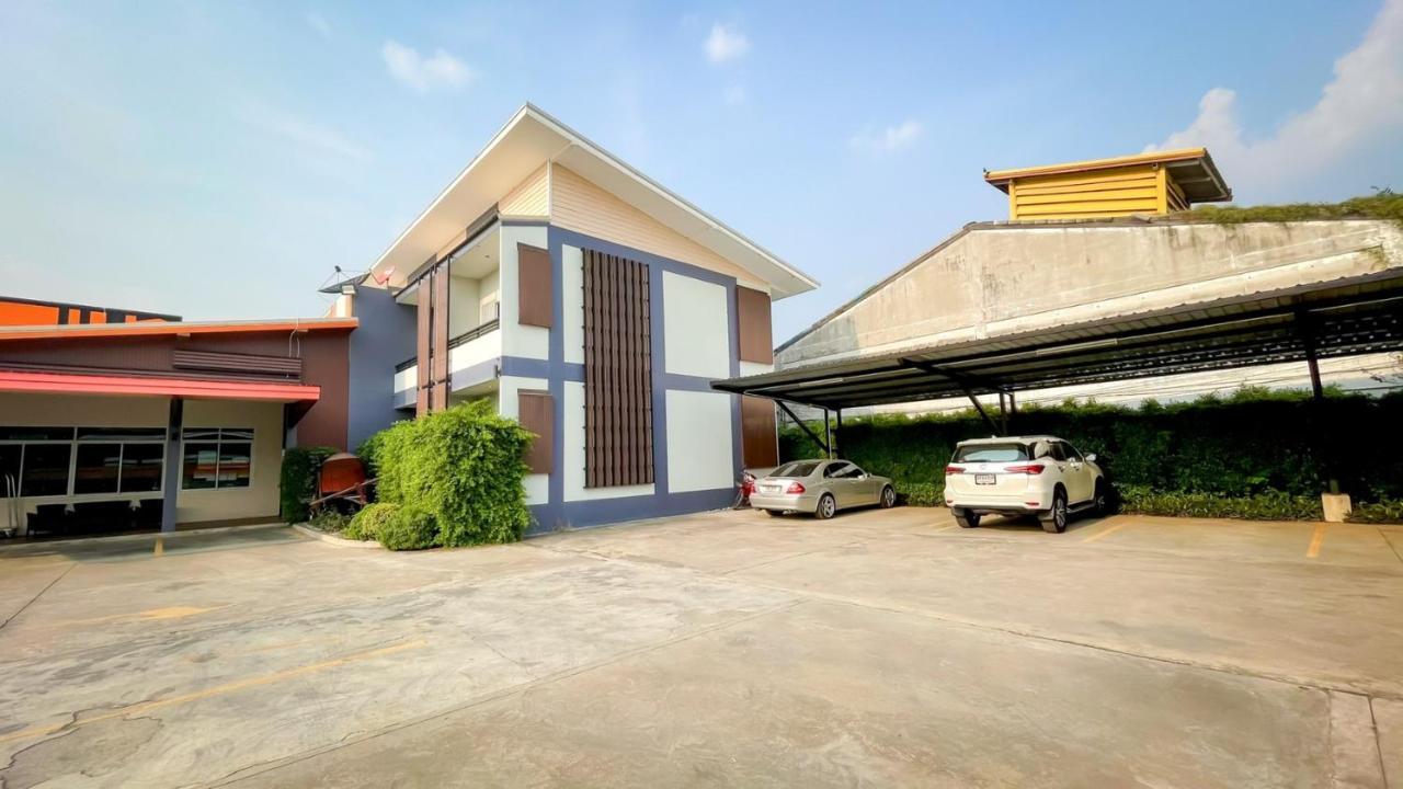 The S.G Hotel Buriram Buitenkant foto