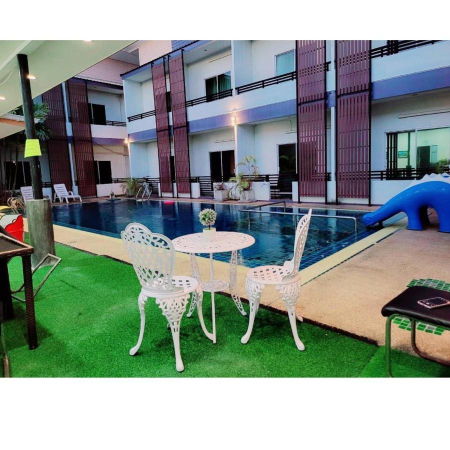 The S.G Hotel Buriram Buitenkant foto