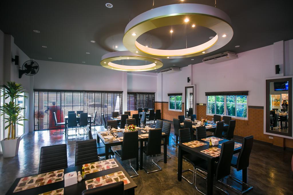 The S.G Hotel Buriram Buitenkant foto